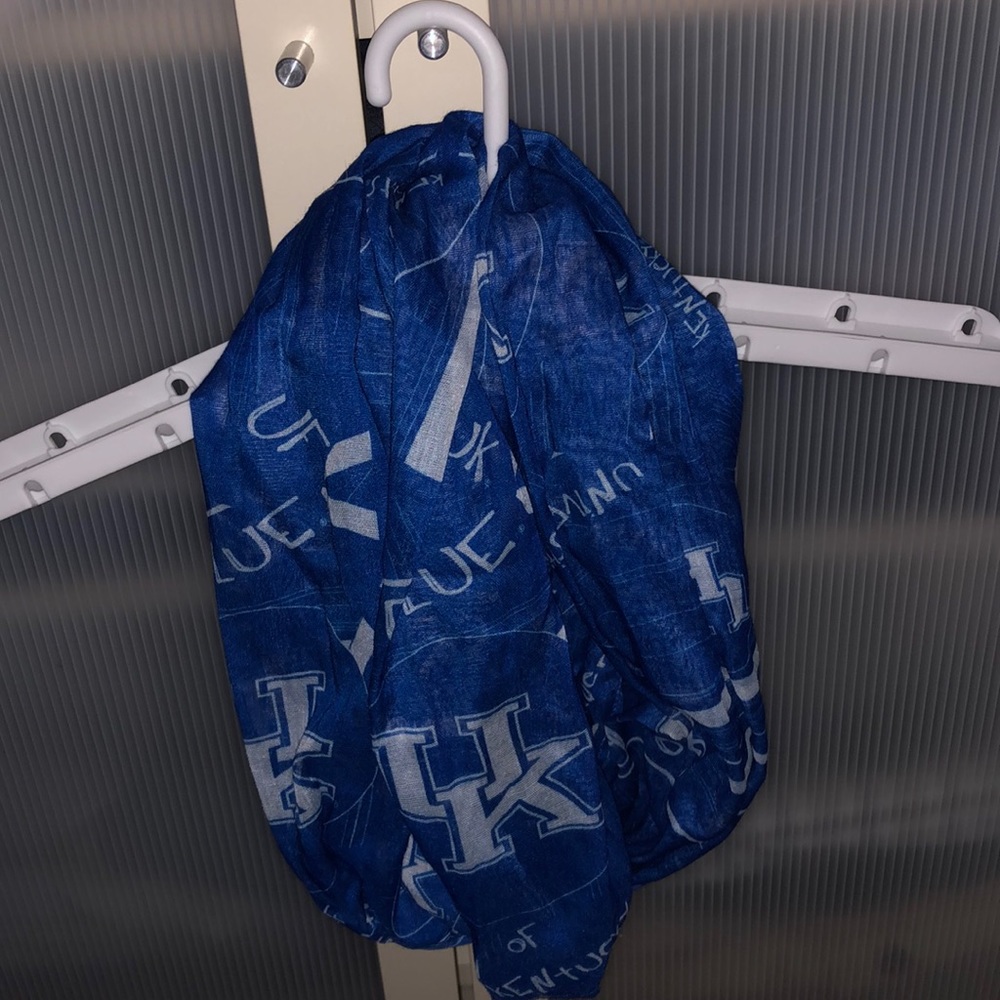 UK Wildcats Infinity scarf